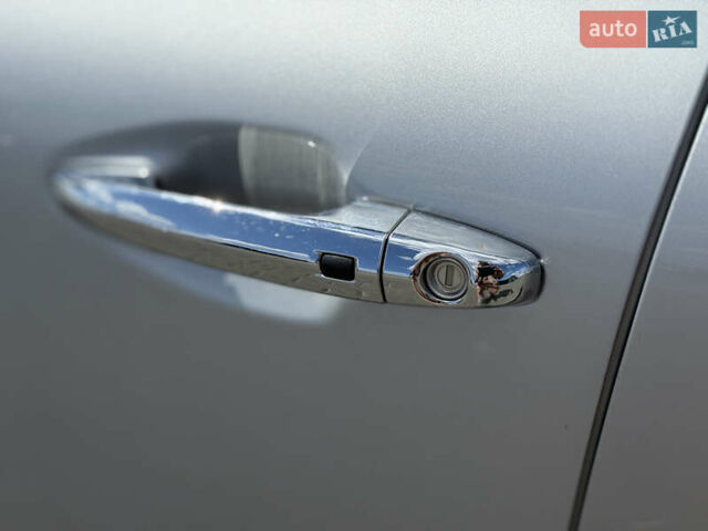 Серый Киа Niro, объемом двигателя 0 л и пробегом 131 тыс. км за 17599 $, фото 2 на Automoto.ua