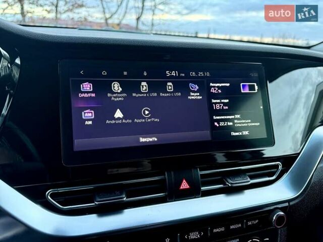 Киа Niro 2021 в Бердичеве на Automoto.ua Серый Киа Niro, объемом двигателя 0 л и пробегом 82 тыс. км за 19250 $, фото 69 на Automoto.ua