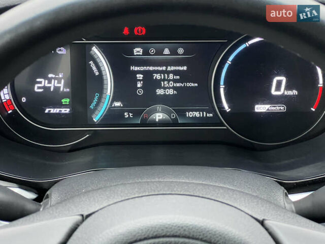 Серый Киа Niro, объемом двигателя 0 л и пробегом 107 тыс. км за 20903 $, фото 47 на Automoto.ua