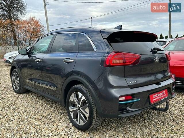 Сірий Кіа Niro, об'ємом двигуна 0 л та пробігом 100 тис. км за 21900 $, фото 20 на Automoto.ua