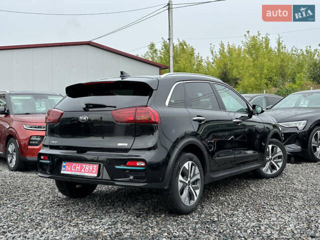 Серый Киа Niro, объемом двигателя 0 л и пробегом 88 тыс. км за 21800 $, фото 35 на Automoto.ua
