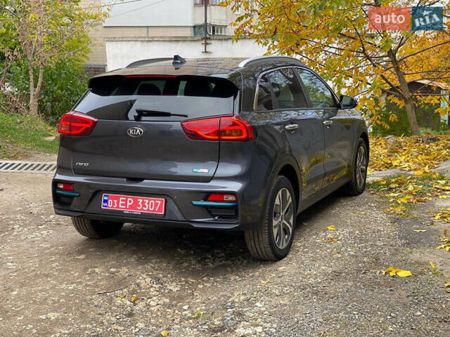 Серый Киа Niro, объемом двигателя 0 л и пробегом 149 тыс. км за 18550 $, фото 14 на Automoto.ua