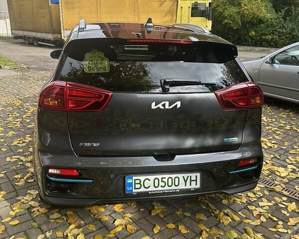 Киа Niro 2021 в Львове на Automoto.ua Серый Киа Niro, объемом двигателя 0 л и пробегом 76 тыс. км за 22700 $, фото 9 на Automoto.ua