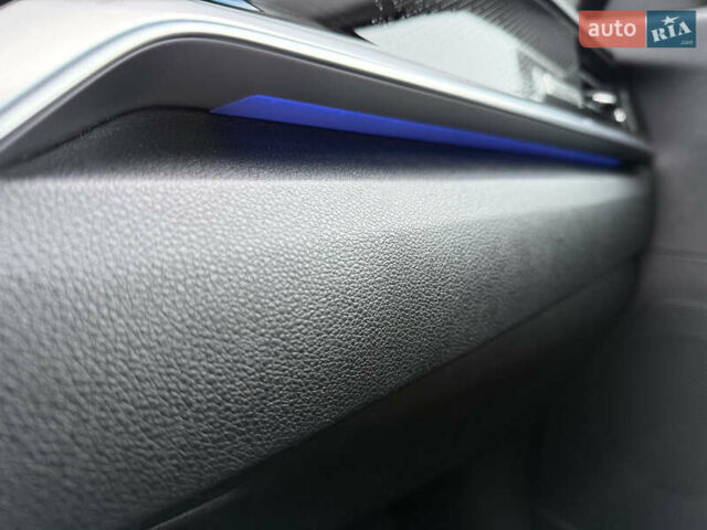 Сірий Кіа Niro, об'ємом двигуна 0 л та пробігом 97 тис. км за 22900 $, фото 59 на Automoto.ua