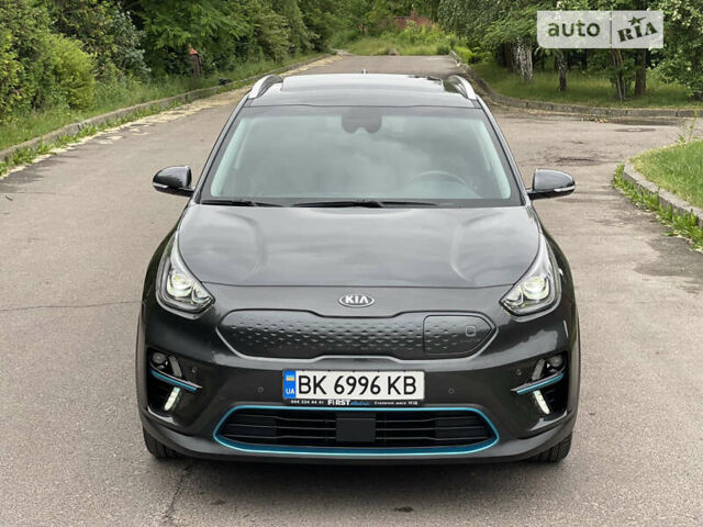 Сірий Кіа Niro, об'ємом двигуна 0 л та пробігом 19 тис. км за 35980 $, фото 158 на Automoto.ua