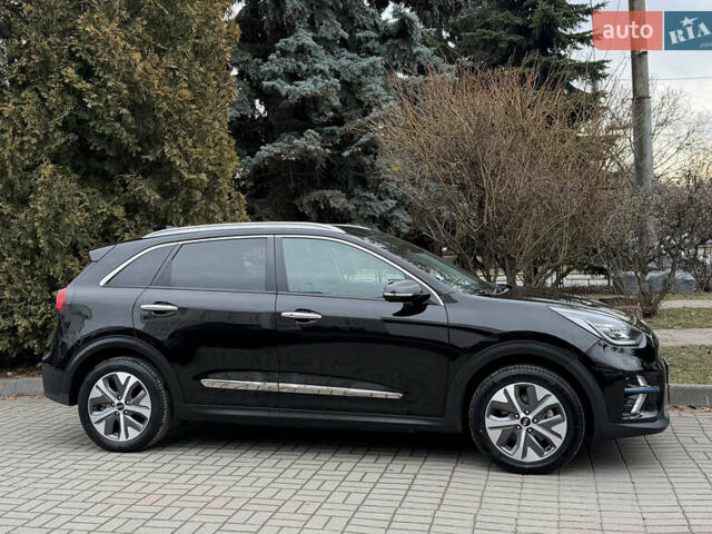Сірий Кіа Niro, об'ємом двигуна 0 л та пробігом 149 тис. км за 17350 $, фото 9 на Automoto.ua