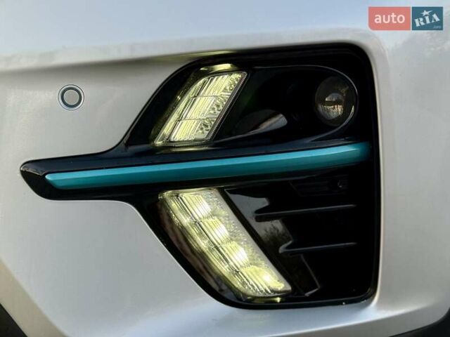 Киа Niro 2021 в Бердичеве на Automoto.ua Серый Киа Niro, объемом двигателя 0 л и пробегом 70 тыс. км за 21350 $, фото 24 на Automoto.ua