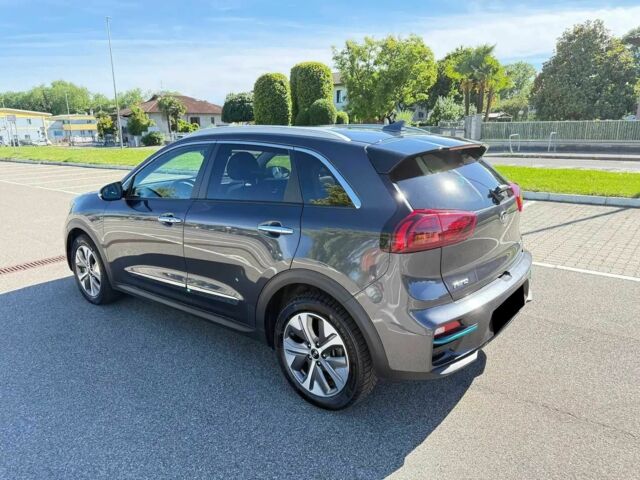 Сірий Кіа Niro, об'ємом двигуна 0 л та пробігом 33 тис. км за 11000 $, фото 3 на Automoto.ua