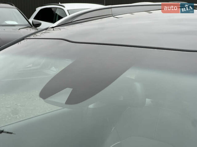 Серый Киа Niro, объемом двигателя 0 л и пробегом 107 тыс. км за 20903 $, фото 13 на Automoto.ua