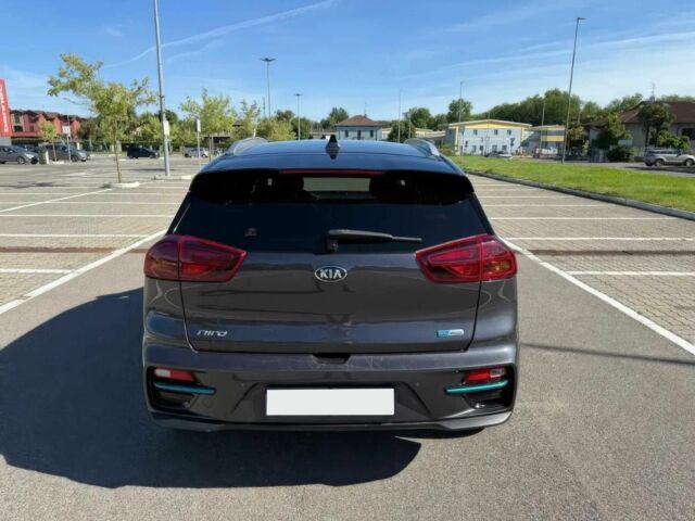 Серый Киа Niro, объемом двигателя 0 л и пробегом 31 тыс. км за 7200 $, фото 4 на Automoto.ua