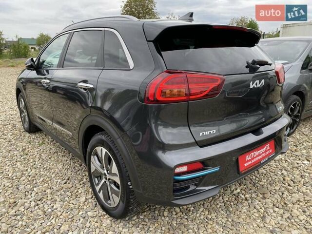 Сірий Кіа Niro, об'ємом двигуна 0 л та пробігом 86 тис. км за 23400 $, фото 16 на Automoto.ua