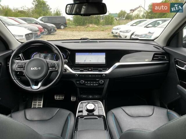 Сірий Кіа Niro, об'ємом двигуна 0 л та пробігом 86 тис. км за 23400 $, фото 34 на Automoto.ua