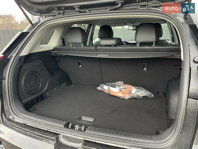 Сірий Кіа Niro, об'ємом двигуна 0 л та пробігом 52 тис. км за 22999 $, фото 18 на Automoto.ua