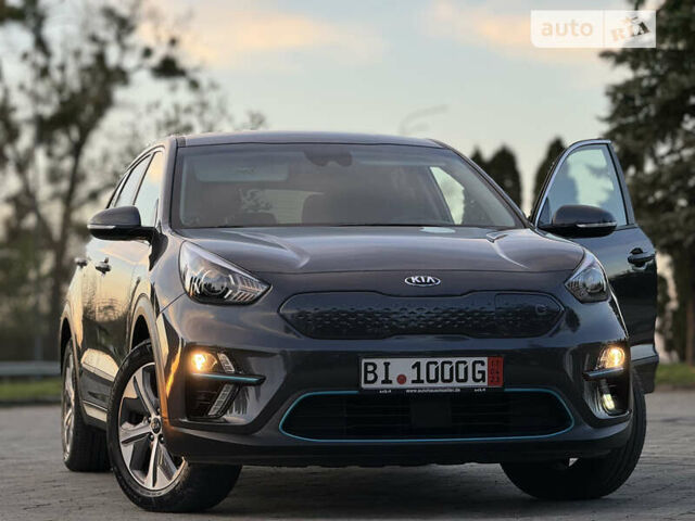 Сірий Кіа Niro, об'ємом двигуна 0 л та пробігом 54 тис. км за 18300 $, фото 70 на Automoto.ua