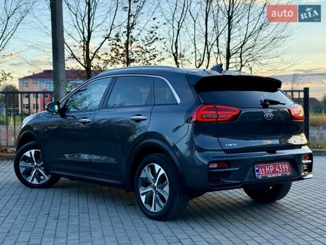 Киа Niro 2021 в Бердичеве на Automoto.ua Серый Киа Niro, объемом двигателя 0 л и пробегом 82 тыс. км за 19250 $, фото 13 на Automoto.ua