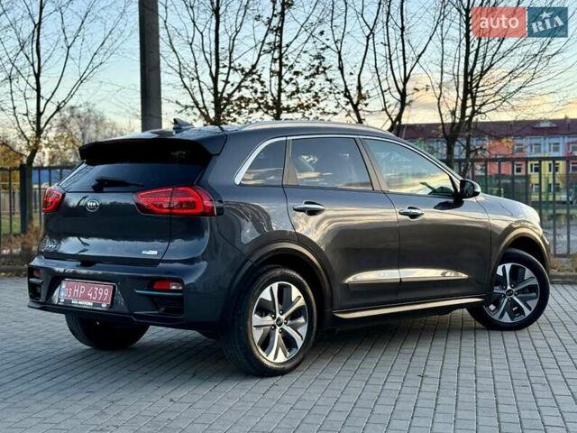 Киа Niro 2021 в Бердичеве на Automoto.ua Серый Киа Niro, объемом двигателя 0 л и пробегом 82 тыс. км за 19250 $, фото 19 на Automoto.ua
