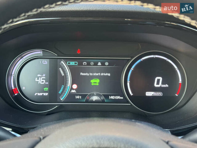 Серый Киа Niro, объемом двигателя 0 л и пробегом 139 тыс. км за 17999 $, фото 56 на Automoto.ua