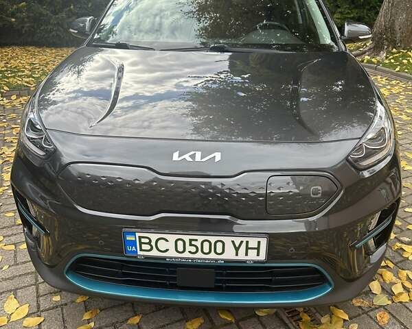 Киа Niro 2021 в Львове на Automoto.ua Серый Киа Niro, объемом двигателя 0 л и пробегом 76 тыс. км за 22700 $, фото 1 на Automoto.ua