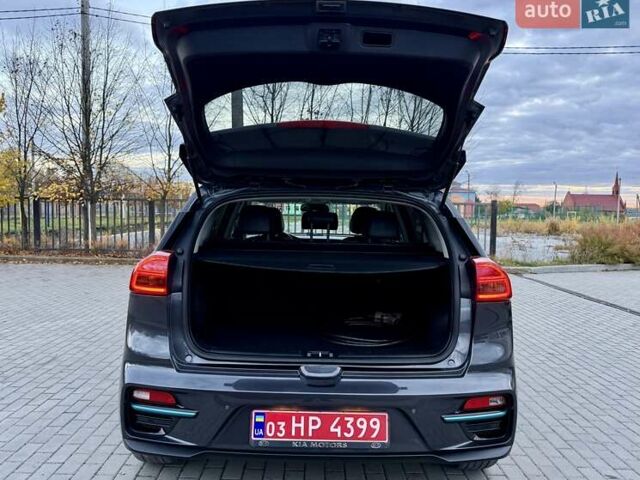 Киа Niro 2021 в Бердичеве на Automoto.ua Серый Киа Niro, объемом двигателя 0 л и пробегом 82 тыс. км за 19250 $, фото 102 на Automoto.ua