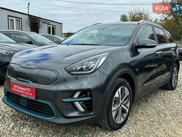 Серый Киа Niro, объемом двигателя 0 л и пробегом 62 тыс. км за 23600 $, фото 21 на Automoto.ua