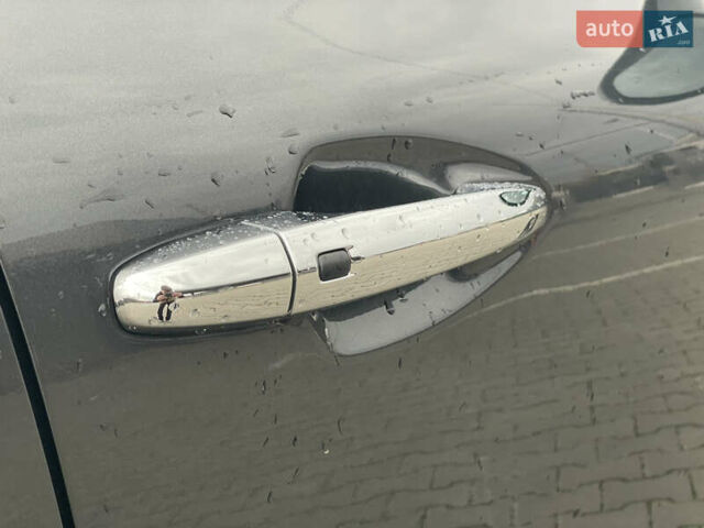 Сірий Кіа Niro, об'ємом двигуна 0 л та пробігом 52 тис. км за 22999 $, фото 20 на Automoto.ua