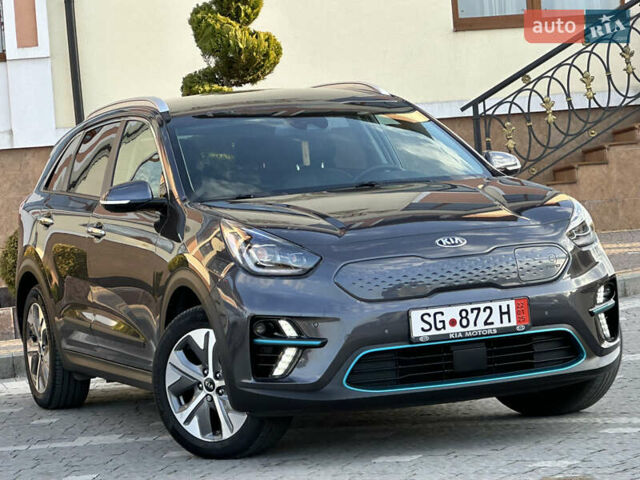 Серый Киа Niro, объемом двигателя 0 л и пробегом 38 тыс. км за 19999 $, фото 2 на Automoto.ua