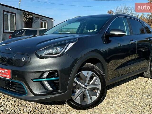 Сірий Кіа Niro, об'ємом двигуна 0 л та пробігом 37 тис. км за 23600 $, фото 19 на Automoto.ua