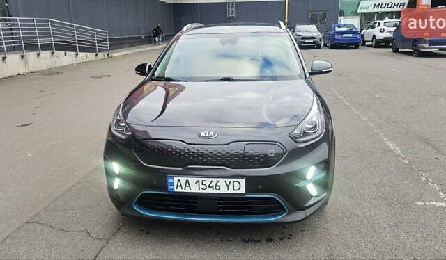Киа Niro 2021 в Киеве на Automoto.ua Серый Киа Niro, объемом двигателя 0 л и пробегом 195 тыс. км за 16800 $, фото 8 на Automoto.ua