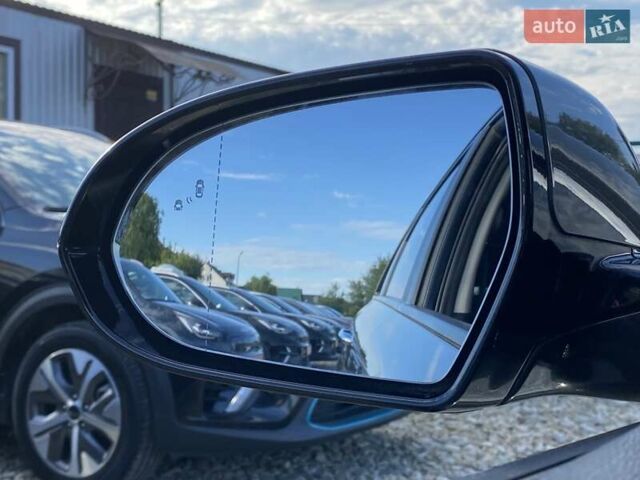 Серый Киа Niro, объемом двигателя 0 л и пробегом 66 тыс. км за 24200 $, фото 43 на Automoto.ua