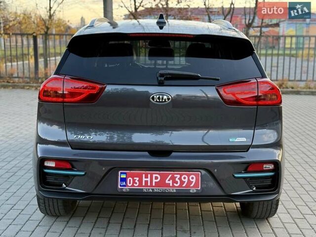 Киа Niro 2021 в Бердичеве на Automoto.ua Серый Киа Niro, объемом двигателя 0 л и пробегом 82 тыс. км за 19250 $, фото 15 на Automoto.ua
