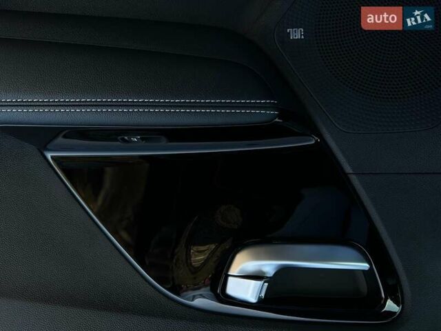 Сірий Кіа Niro, об'ємом двигуна 0 л та пробігом 100 тис. км за 21900 $, фото 87 на Automoto.ua