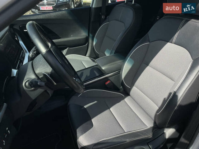 Серый Киа Niro, объемом двигателя 0 л и пробегом 51 тыс. км за 21760 $, фото 27 на Automoto.ua