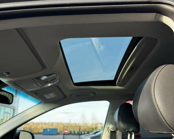 Серый Киа Niro, объемом двигателя 0 л и пробегом 86 тыс. км за 23400 $, фото 44 на Automoto.ua