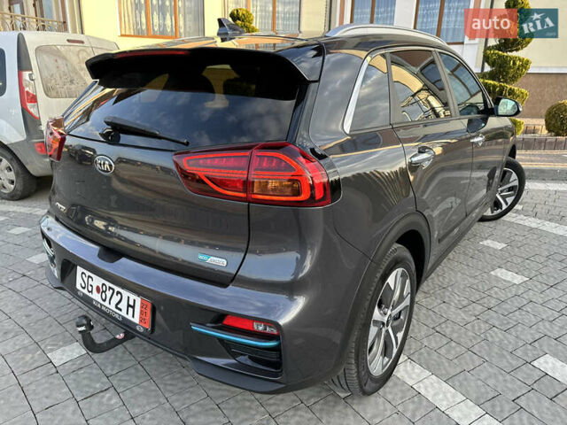 Серый Киа Niro, объемом двигателя 0 л и пробегом 38 тыс. км за 19999 $, фото 34 на Automoto.ua