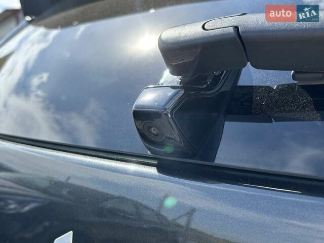 Серый Киа Niro, объемом двигателя 0 л и пробегом 62 тыс. км за 22450 $, фото 11 на Automoto.ua