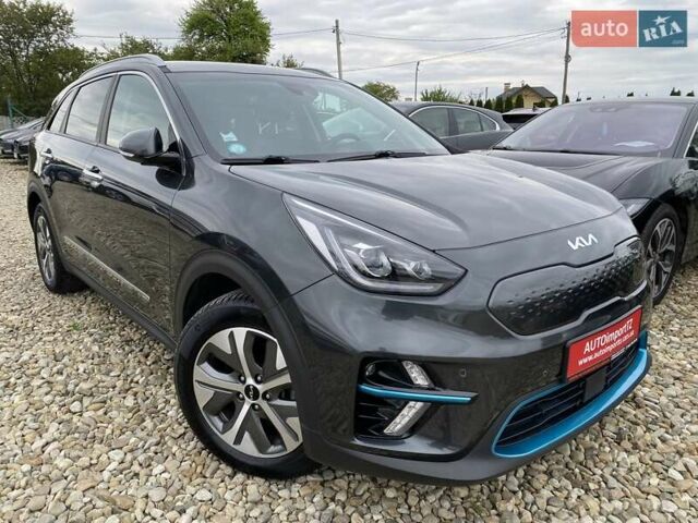Сірий Кіа Niro, об'ємом двигуна 0 л та пробігом 86 тис. км за 23400 $, фото 20 на Automoto.ua