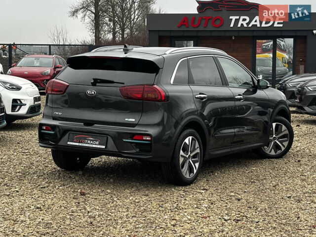 Серый Киа Niro, объемом двигателя 0 л и пробегом 39 тыс. км за 23100 $, фото 8 на Automoto.ua