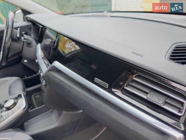 Серый Киа Niro, объемом двигателя 0 л и пробегом 137 тыс. км за 18350 $, фото 39 на Automoto.ua