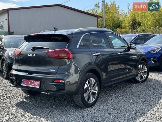 Серый Киа Niro, объемом двигателя 0 л и пробегом 62 тыс. км за 22450 $, фото 6 на Automoto.ua