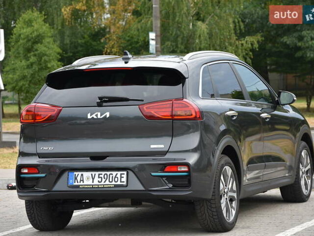 Серый Киа Niro, объемом двигателя 0 л и пробегом 34 тыс. км за 23999 $, фото 4 на Automoto.ua
