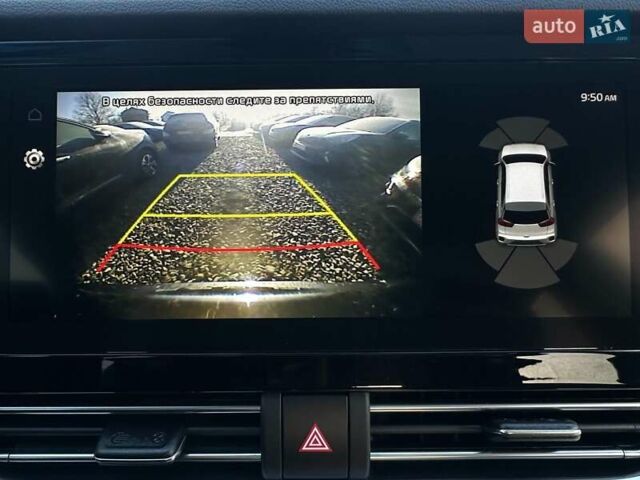 Серый Киа Niro, объемом двигателя 0 л и пробегом 54 тыс. км за 23900 $, фото 61 на Automoto.ua