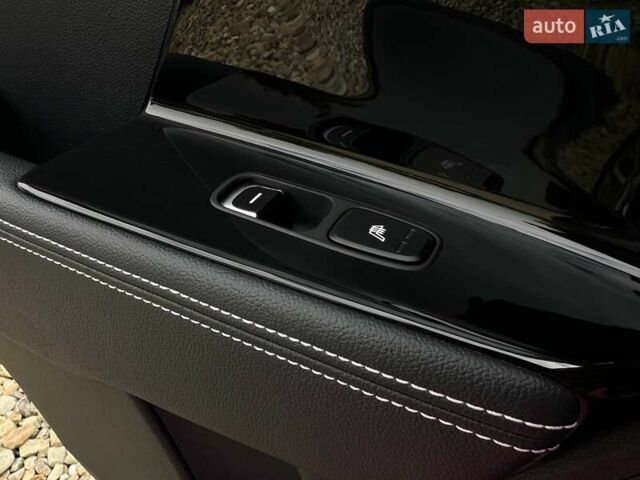 Серый Киа Niro, объемом двигателя 0 л и пробегом 62 тыс. км за 23600 $, фото 78 на Automoto.ua