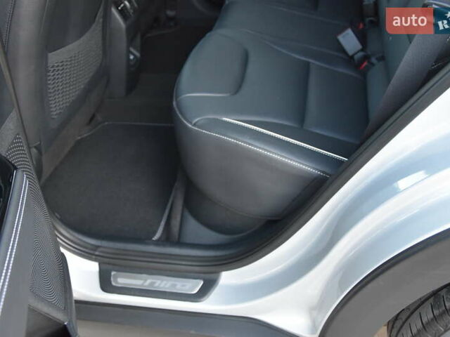Серый Киа Niro, объемом двигателя 0 л и пробегом 23 тыс. км за 24590 $, фото 32 на Automoto.ua