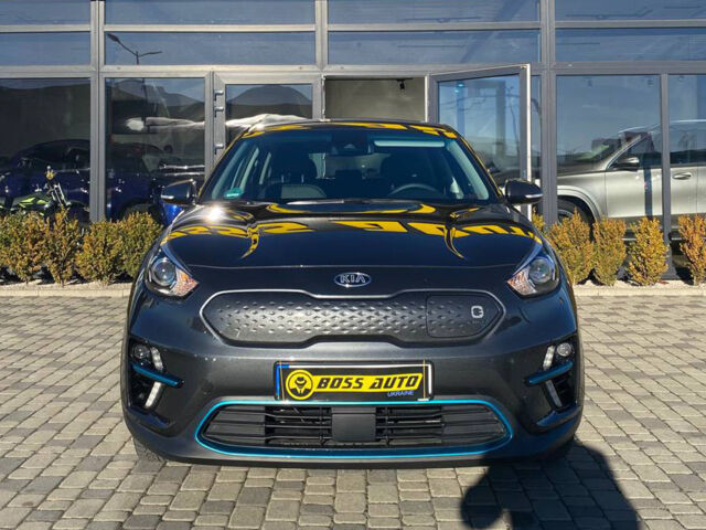 Сірий Кіа Niro, об'ємом двигуна 39 л та пробігом 27 тис. км за 17600 $, фото 1 на Automoto.ua