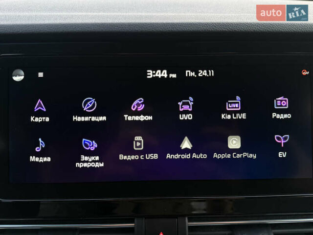 Сірий Кіа Niro, об'ємом двигуна 0 л та пробігом 97 тис. км за 22900 $, фото 72 на Automoto.ua