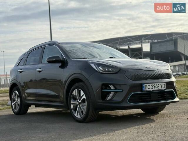 Сірий Кіа Niro, об'ємом двигуна 0 л та пробігом 88 тис. км за 21700 $, фото 19 на Automoto.ua