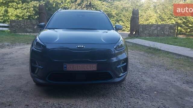 Сірий Кіа Niro, об'ємом двигуна 0 л та пробігом 62 тис. км за 18500 $, фото 21 на Automoto.ua