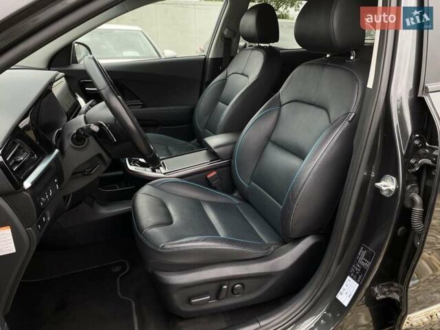 Серый Киа Niro, объемом двигателя 0 л и пробегом 86 тыс. км за 24400 $, фото 32 на Automoto.ua
