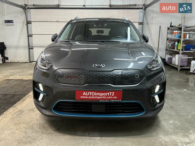 Сірий Кіа Niro, об'ємом двигуна 0 л та пробігом 97 тис. км за 22900 $, фото 12 на Automoto.ua