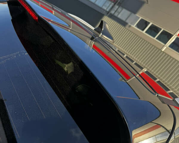 Серый Киа Niro, объемом двигателя 0 л и пробегом 86 тыс. км за 23400 $, фото 74 на Automoto.ua